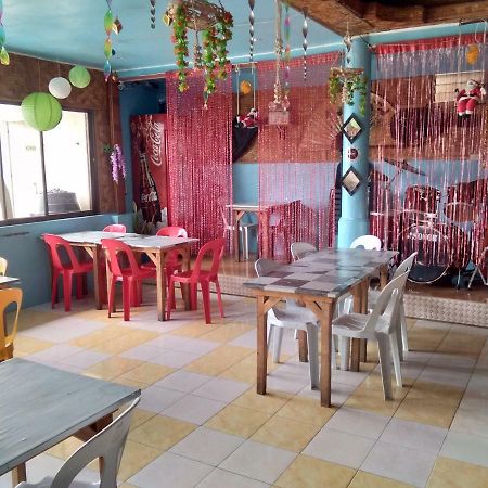 Mwr Pension House By Cocotel (Adults Only) Oslob Buitenkant foto