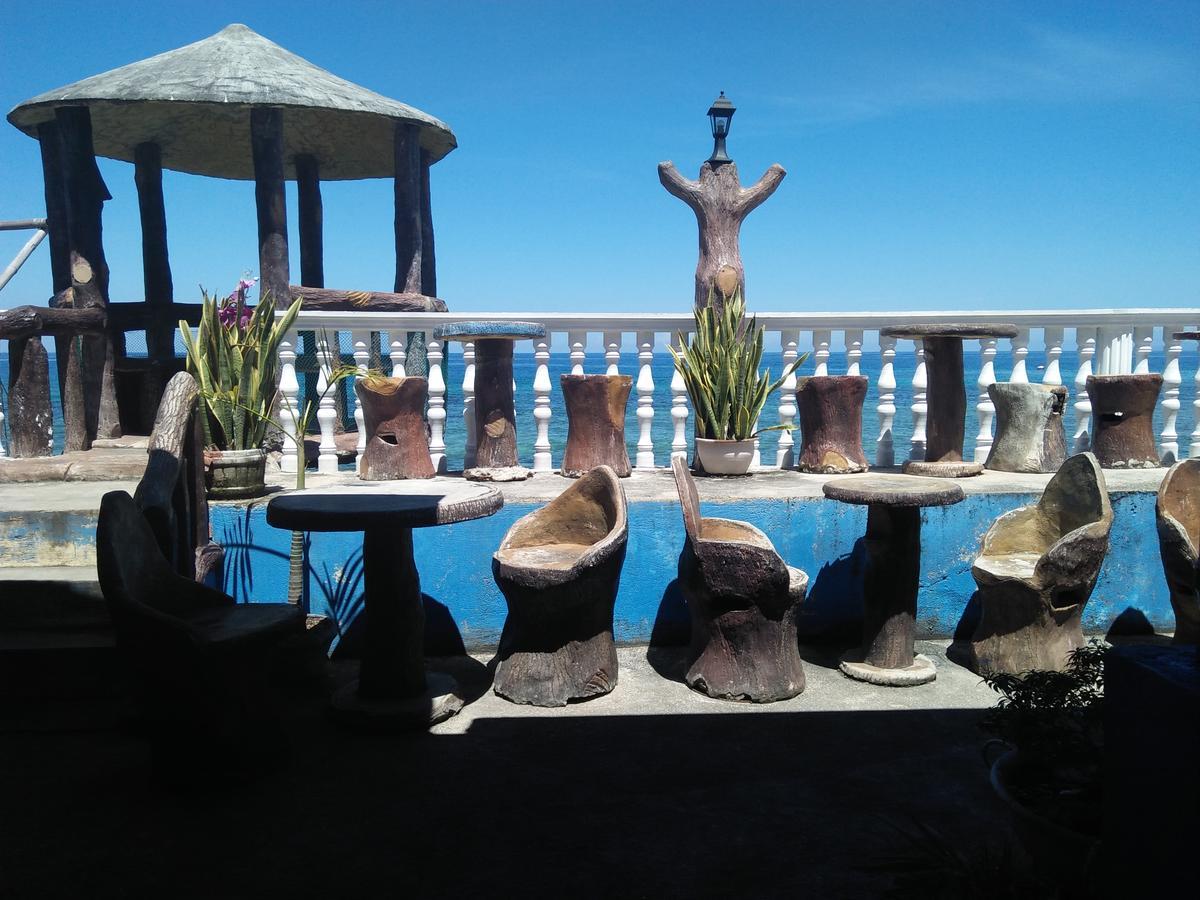 Mwr Pension House By Cocotel (Adults Only) Oslob Buitenkant foto