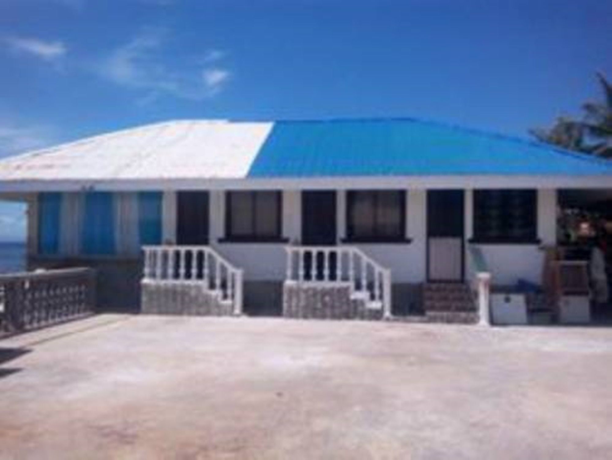Mwr Pension House By Cocotel (Adults Only) Oslob Buitenkant foto
